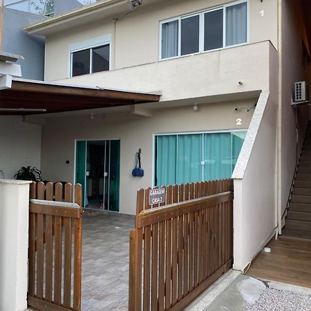 Casa 2 Quartos na Armação Governador Celso Ramos Extérieur photo